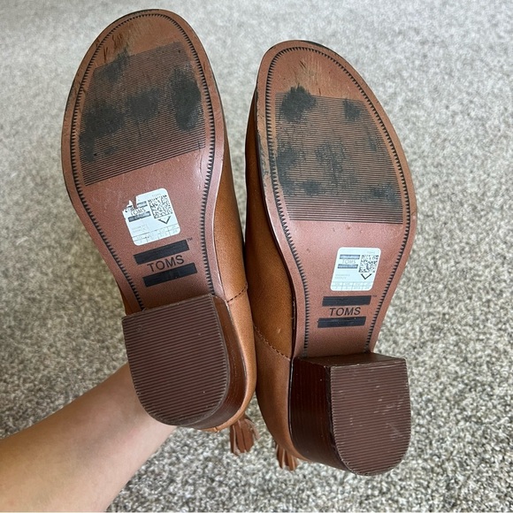 Toms Leila Short Brown Booties with Tassel Zipper, Size 7 - Picture 7 of 9